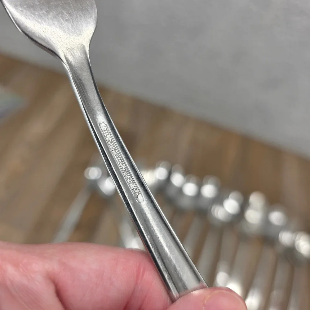 Mixed Stainless Flatware Lot Oneida Ekco Silco Capri Starburst Floral 35pc Japan